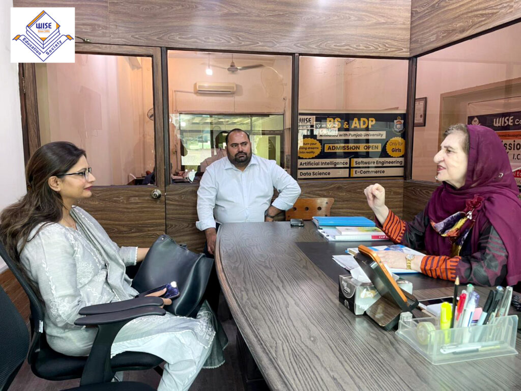 Hamda Tariq CEO Wise Education Society discussing Digital Logic Design practical examination of ADP Software Engineering and ADP AI students with Punjab University examiner and Dr Farooq Abid
